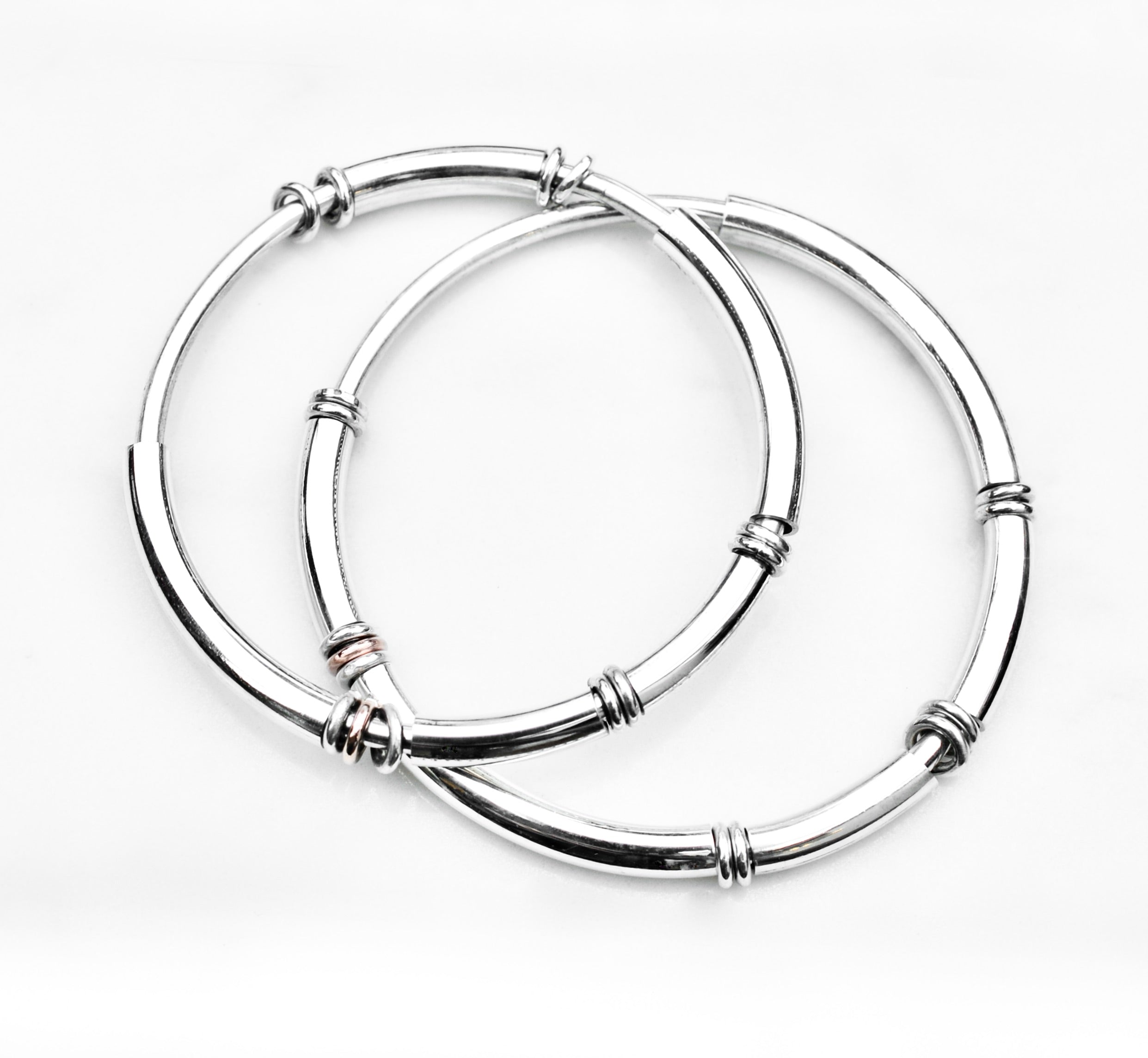 Orbiting Bangle